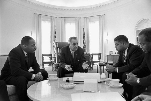 640px-Lyndon_Johnson_meeting_with_civil_rights_leaders